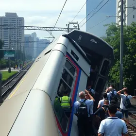 descarrilamento de trem